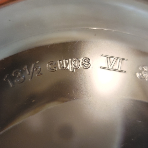 Vintage 2 Tupperware Canister Almond Push Button Seal Lids New 13.5 Cups - Picture 3 of 3